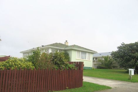 Photo of property in 13 Caduceus Place, Ascot Park, Porirua, 5024