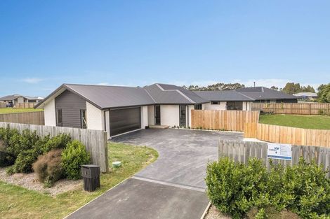 Photo of property in 8 Owen Drive, Darfield, 7510