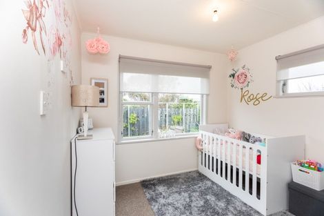 Photo of property in 8 Pennant Grove, Titahi Bay, Porirua, 5022