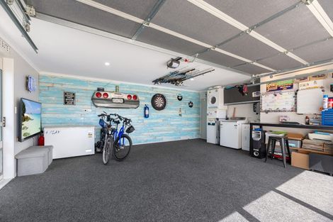 Photo of property in 69 Bert Wall Drive, Omokoroa, 3114