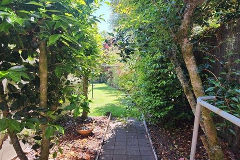 Photo of property in 13 Solly Place, Springfield, Rotorua, 3015