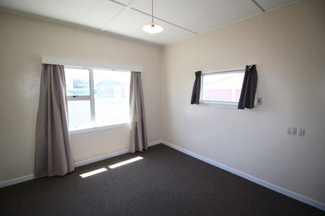 Photo of property in 16 York Street, Strathern, Invercargill, 9812