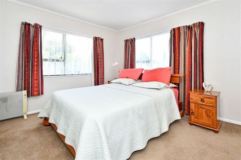 Photo of property in 1/1 Nelson Street, Papakura, 2110