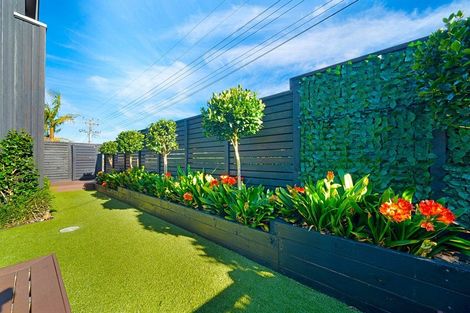 Photo of property in 14a Waitemata Road, Hauraki, Auckland, 0622