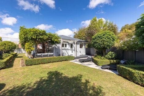 Photo of property in 1 Hawthorne Street, Strowan, Christchurch, 8052
