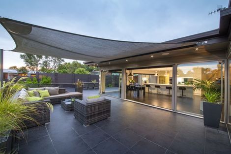 Photo of property in 25 Trent Avenue, Hokowhitu, Palmerston North, 4410