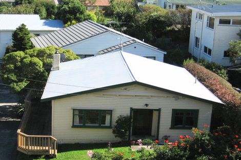 Photo of property in 49 Totara Road, Miramar, Wellington, 6022