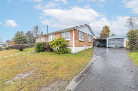 Photo of property in 7 Te Wharekaihua Grove, Turangi, 3334