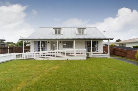 Photo of property in 89 Benmore Avenue, Cloverlea, Palmerston North, 4412