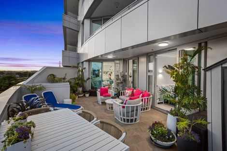 Photo of property in 416/11 Tamariki Avenue, Orewa, 0931