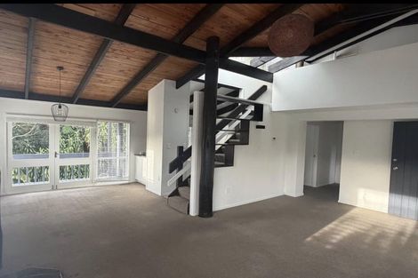 Photo of property in 2/9 Abbeygate Street, Birkdale, Auckland, 0626