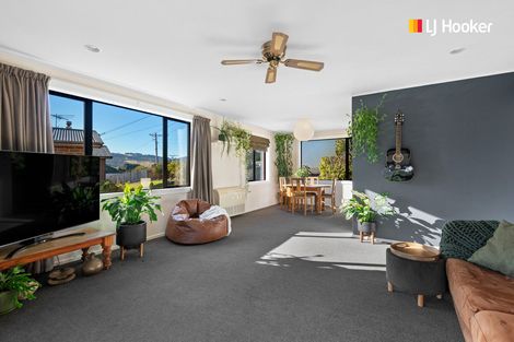 Photo of property in 3 Martin Road, Fairfield, Dunedin, 9018