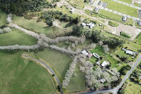 Photo of property in 654 Inland Road, Helensville, 0875