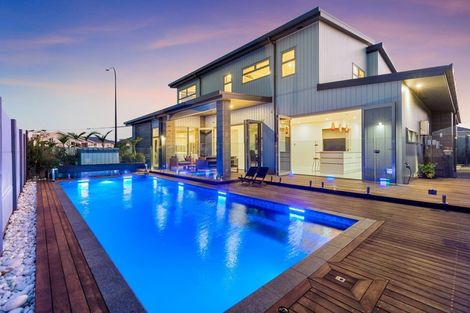 Photo of property in 64 Sandhurst Drive, Papamoa Beach, Papamoa, 3118