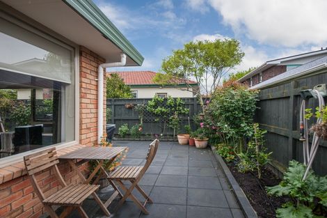 Photo of property in 12 Bendigo Street, Cloverlea, Palmerston North, 4412