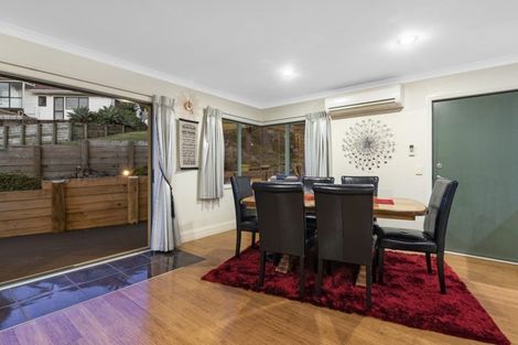 Photo of property in 322b Glenfield Road, Glenfield, Auckland, 0629