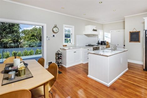 Photo of property in 209 Hurstmere Road, Takapuna, Auckland, 0622