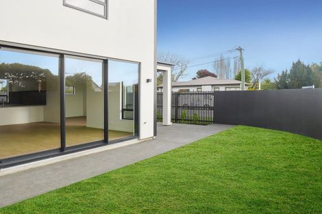 Photo of property in 132 Warden Street, Shirley, Christchurch, 8013