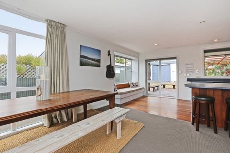 Photo of property in 51 Iona Road, Havelock North, 4130