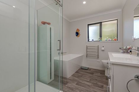 Photo of property in 47 Tay Street, Woodville, 4920