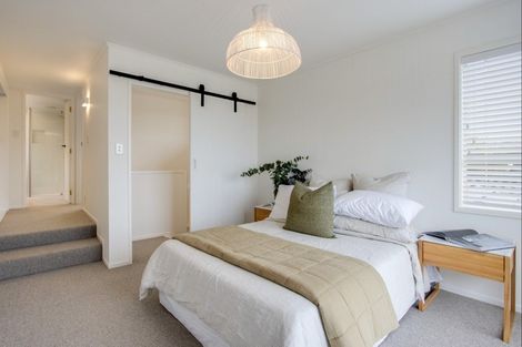 Photo of property in 4 Mchardy Street, Havelock North, 4130