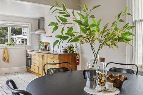 Photo of property in 491 Adelaide Road, Berhampore, Wellington, 6023