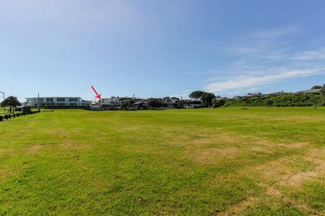 Photo of property in 6 Nobs Line, Strandon, New Plymouth, 4312