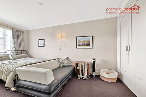 Photo of property in Alwyn Flats, 2/6 Brighton Road, Parnell, Auckland, 1052