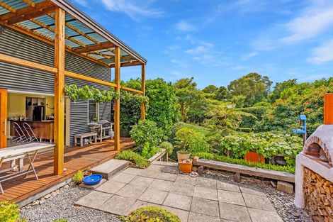 Photo of property in 25 Tennis Court Road, Raumati South, Paraparaumu, 5032