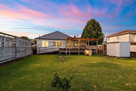 Photo of property in 6 Canal Road, Avondale, Auckland, 1026