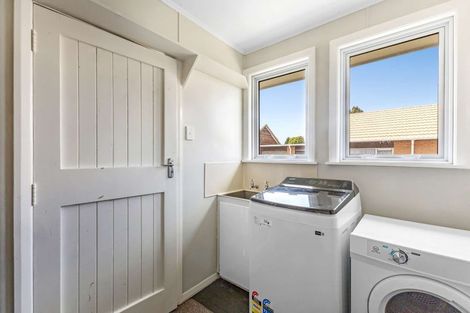 Photo of property in 13 Arawa Street, Welbourn, New Plymouth, 4312