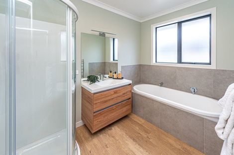 Photo of property in 39 Sussex Road, Springvale, Whanganui, 4501