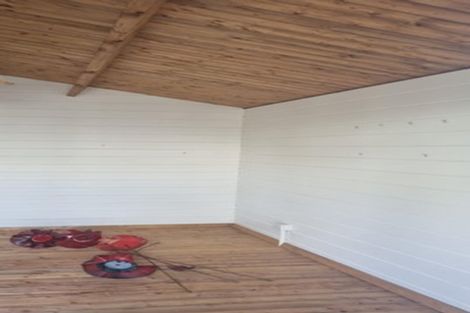 Photo of property in 195 Riverhead Road, Kumeu, 0892