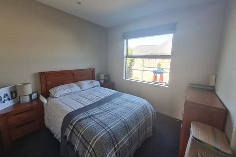 Photo of property in 6 Pimlico Place, Rangiora, 7400