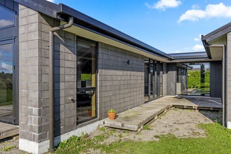 Photo of property in 502 Egmont Road, Hillsborough, New Plymouth, 4372