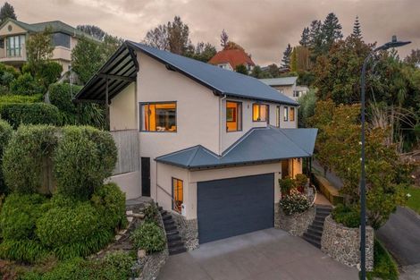 Photo of property in 5 Laing Cove, Havelock North, 4130