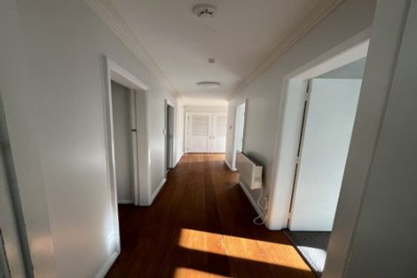 Photo of property in 546 Stokes Valley Road, Stokes Valley, Lower Hutt, 5019