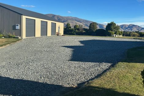 Photo of property in 19 The Drive, Twizel, 7999
