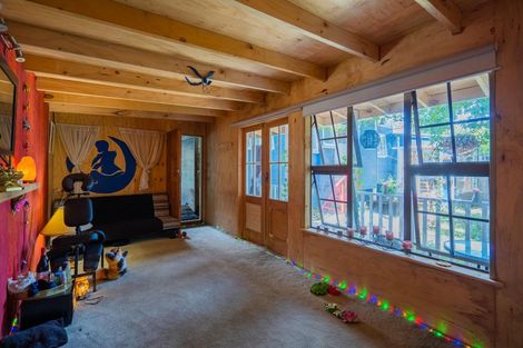 Photo of property in 19 Aorangi Road, Paraparaumu, 5032