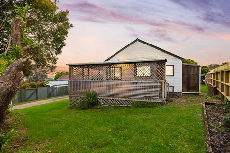 Photo of property in 57 Anich Road, Massey, Auckland, 0614
