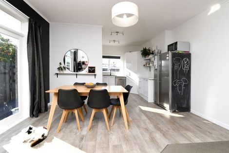 Photo of property in 243 Fraser Street, Te Awamutu, 3800