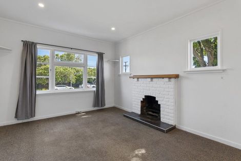 Photo of property in 63 Brois Street, Frankleigh Park, New Plymouth, 4310