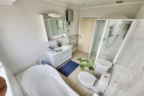 Photo of property in 1/17 Rosier Road, Glen Eden, Auckland, 0602