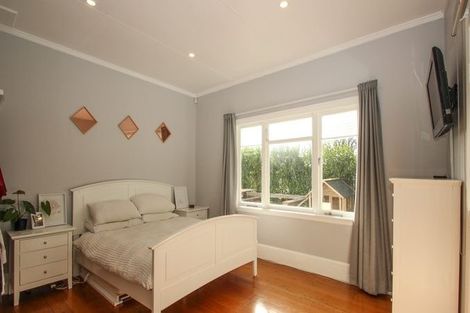 Photo of property in 1212 Caroline Road, Mayfair, Hastings, 4122