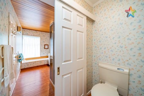 Photo of property in 2/945 High Street, Avalon, Lower Hutt, 5011