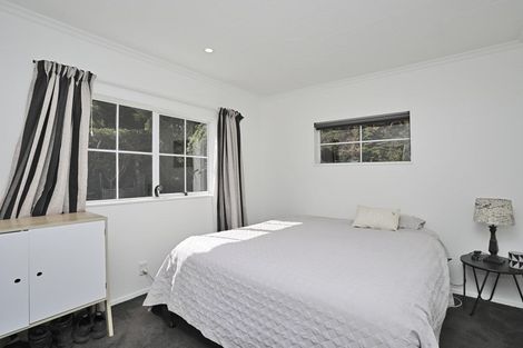 Photo of property in 3 Watt Road, Otatara, Invercargill, 9879