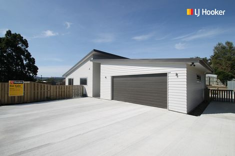 Photo of property in 19 Paterson Road, Mosgiel, 9092