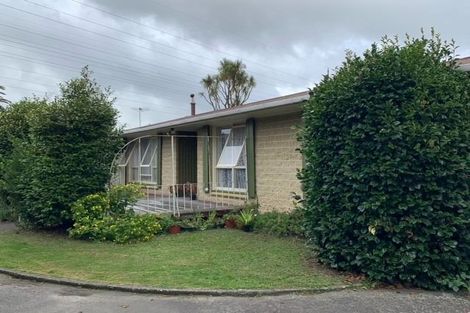 Photo of property in 28 Springmead Place, Hornby, Christchurch, 8042
