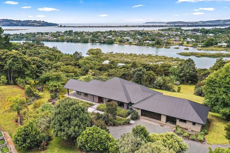 Photo of property in 99 Upper Whangateau Road, Big Omaha, Warkworth, 0985