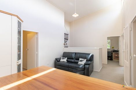 Photo of property in 58 Kamahi Street, Stokes Valley, Lower Hutt, 5019